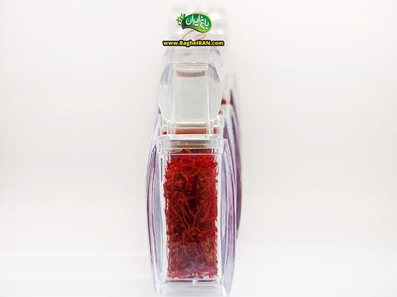 زعفران سرگل قائنات با وزن 1 گرم در بسته‌بندی طرح آذین